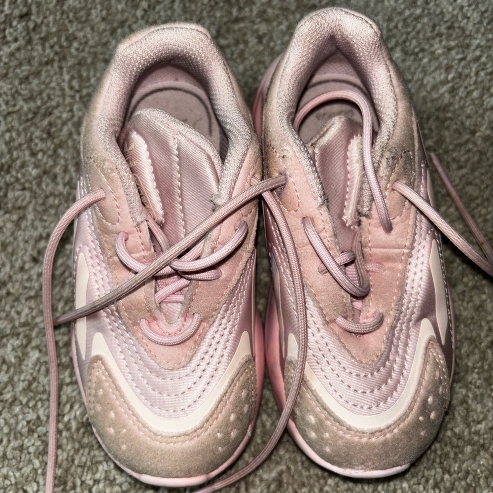 Ozelia EL I Adidas Toddler Size 8 - Picture 9 of 10
